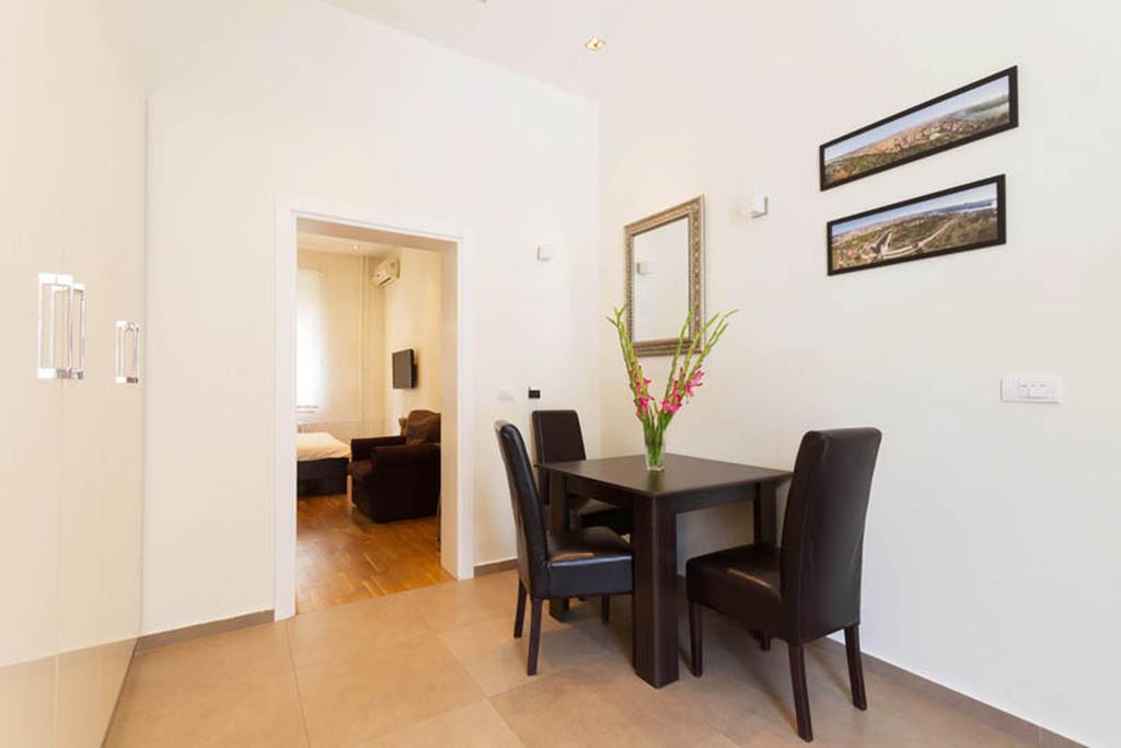 City Break Apartments Chic And Luxury Belgrade Exterior photo